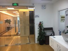 -闪电蜂手机快修连锁·上海永赋科技店