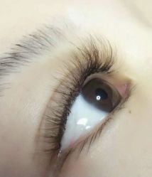 -七月美睫 美甲