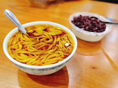 槐花粉-冰神糖水铺(国贸中心店)