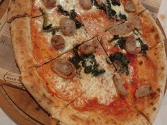 -春树下·树屋花房西餐厅(罍街AS1980店)