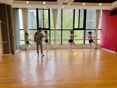 -北京红舞鞋少儿形体舞蹈教育(高新融侨城校区)