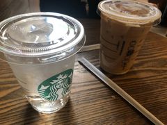 -星巴克(西安李家村万达店)