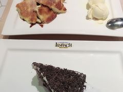 -LENBACH兰巴赫西餐啤酒坊(大连东港店)
