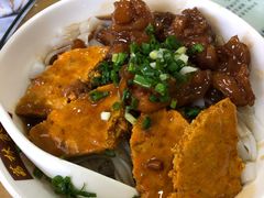 膏王蟹和牛腩干捞和粉-荔林食店(西华路店)