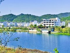 -婺源月亮湾