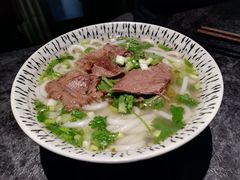 花溪牛肉粉-泉味道贵州厨房(三里河店)