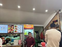 -爱民螺蛳粉(梧州国泰广场店)