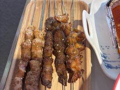-钳小柒·小龙虾蓝龙王烧烤夜宵(长寿路店)