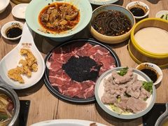 -龙聚德北京烤鸭(沙坪坝华宇A馆店)