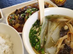 -黔阿牛菌汤牛肉粉全牛火锅(喷水池店)