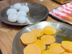 -青瓦餐厅·生鱼片·韩园烤肉(西塔店)