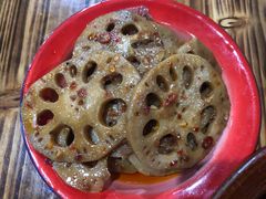 -老三样·美食研究中心(世贸路店)