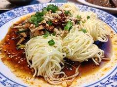 -临界音乐酒馆·小龙虾·江湖菜(华熙LIVE·鱼洞店)