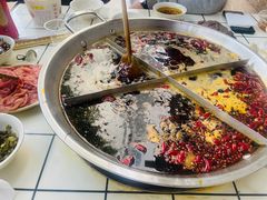 -储奇门鳝鱼火锅(总店)