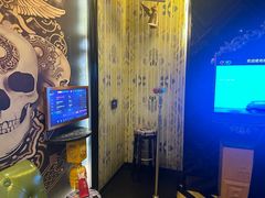 -UK派对KTV(日月广场店)