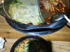 -渝悦花田·大骨火锅(尚贤居店)