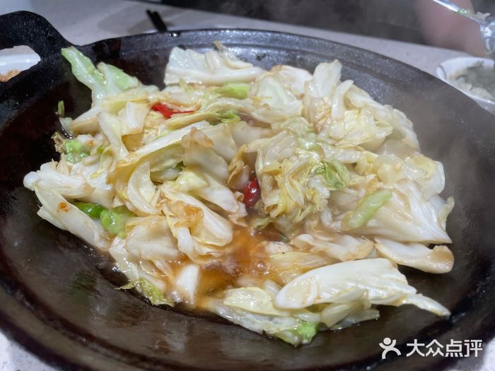 阿莉餐厅(枣阳路店)干锅手撕包菜图片