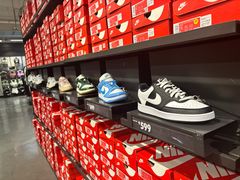 -NIKE北京赛特换季优惠店