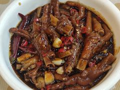 红烧鸡脚-老三样·旧食新味(船山路店)