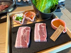 -黑牛の店·和牛烧肉(欢乐港湾店)