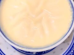 -广信牛奶甜品世家(台东店)