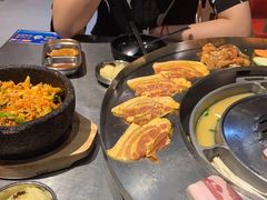 -哈哈碳都·牛肋条无限自助烤肉(台江万达店)