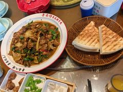 -鲁南仔·滕州炒鸡(经三路店)