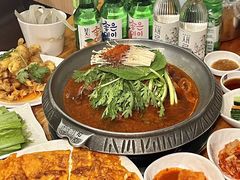 -喇喇排骨火锅·传统韩式脊骨汤(望京西园总店)