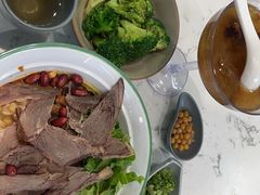 -百春原湖南牛肉粉(百联世纪店)