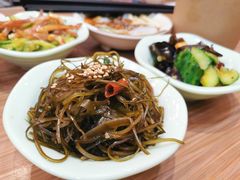 -顺溜·手工刀削面·黑金店(铜锣湾店)