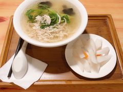 特色鸡汤面-富源春面馆(四川北路店)