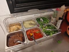 -渔顺生·顺德鱼生·粥底火锅·桑拿鸡(渔人码头店)
