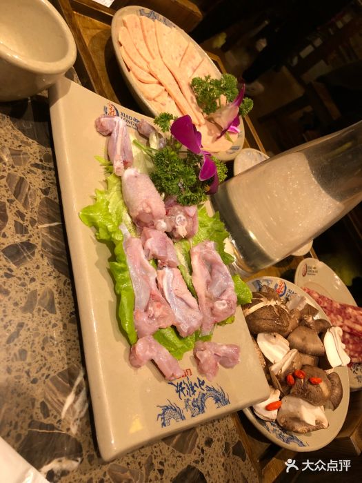 小龙坎老火锅(泰兴店)牛蛙图片 - 第1张