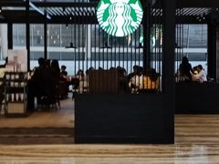 -星巴克臻选(成都环球乐天店)