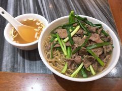 牛三星宽面-竹园竹升面(西关总店)