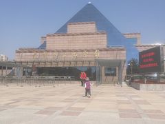 -上海市龙华烈士陵园