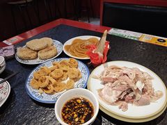 -老北京胡同味道二荤铺(酒仙桥店)