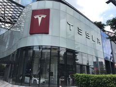 -TESLA 特斯拉(广州天环广场体验店)