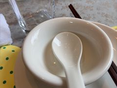 -莲餐厅·湖北菜·潜江小龙虾店(愚园路店)
