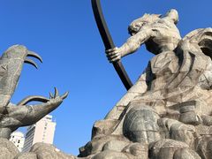 -巴陵广场