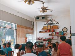 大堂-富哥食店
