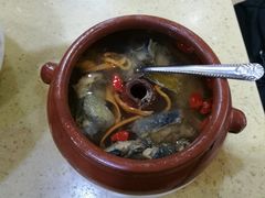 -桥香园云南过桥米线(金马碧鸡店)