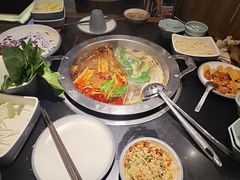 -井格重庆火锅(西直门凯德Mall店)