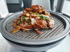 经典葱爆小羔羊肉-悦融·京鲁菜·露台花园(安定门店)