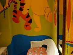 房内沙发-广州迷途主题旅馆(海珠广场店)