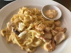 -Old House Restaurant