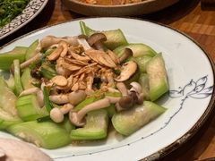 -Hoang Yen Vietnamese Cuisine