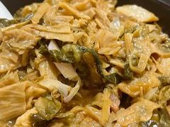 -鲤鱼塘农家山庄