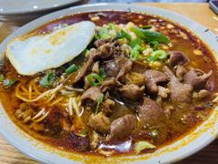 -丁丁猫重庆小面(徐州路店)