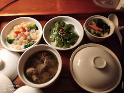 -杰爱月子护理中心